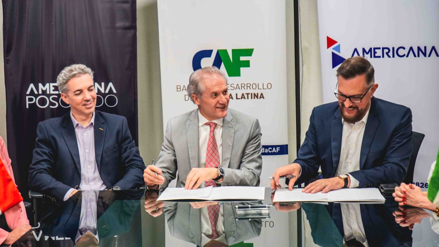 CAF Banco de Desarrollo de América Latina en alianza con Americana